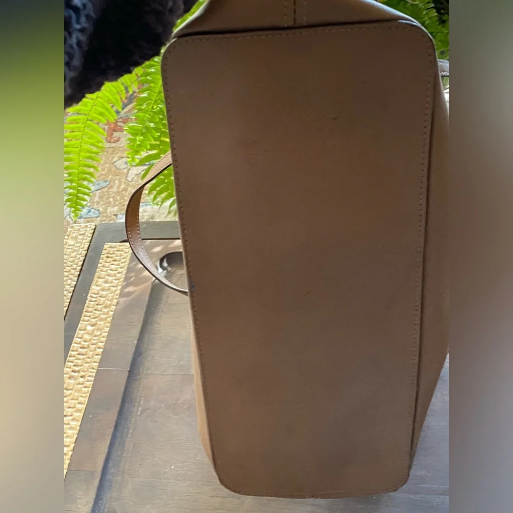 Michael Kors Tan Tote Bag - Picture 5 of 7